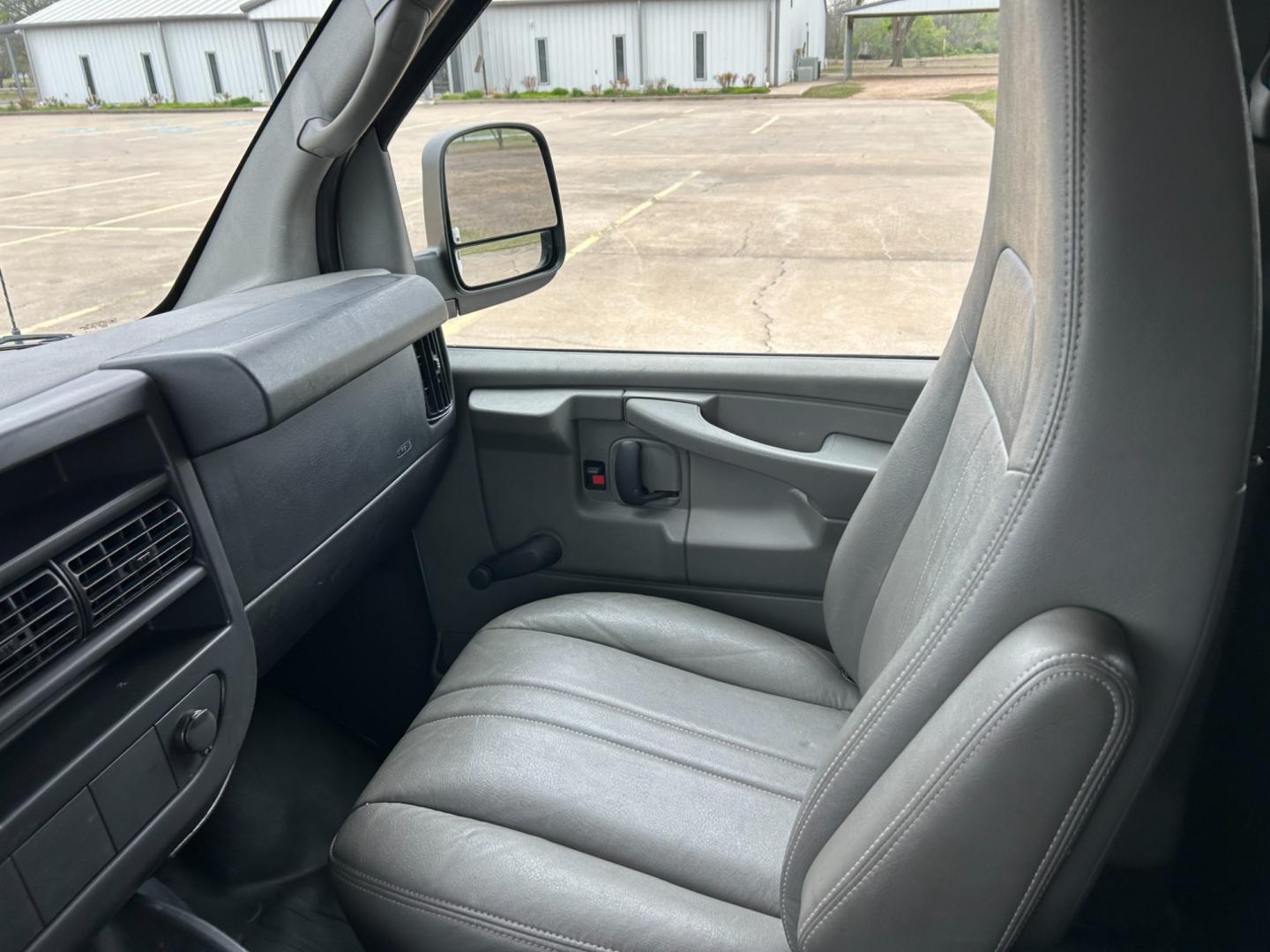 2011 White /Gray Chevrolet Express 2500 Cargo (1GCWGFCB9B1) with an 3.6L V6 DOHC 16V engine, 4-Speed Automatic transmission, located at 17760 Hwy 62, Morris, OK, 74445, (918) 733-4887, 35.609104, -95.877060 - Photo#8